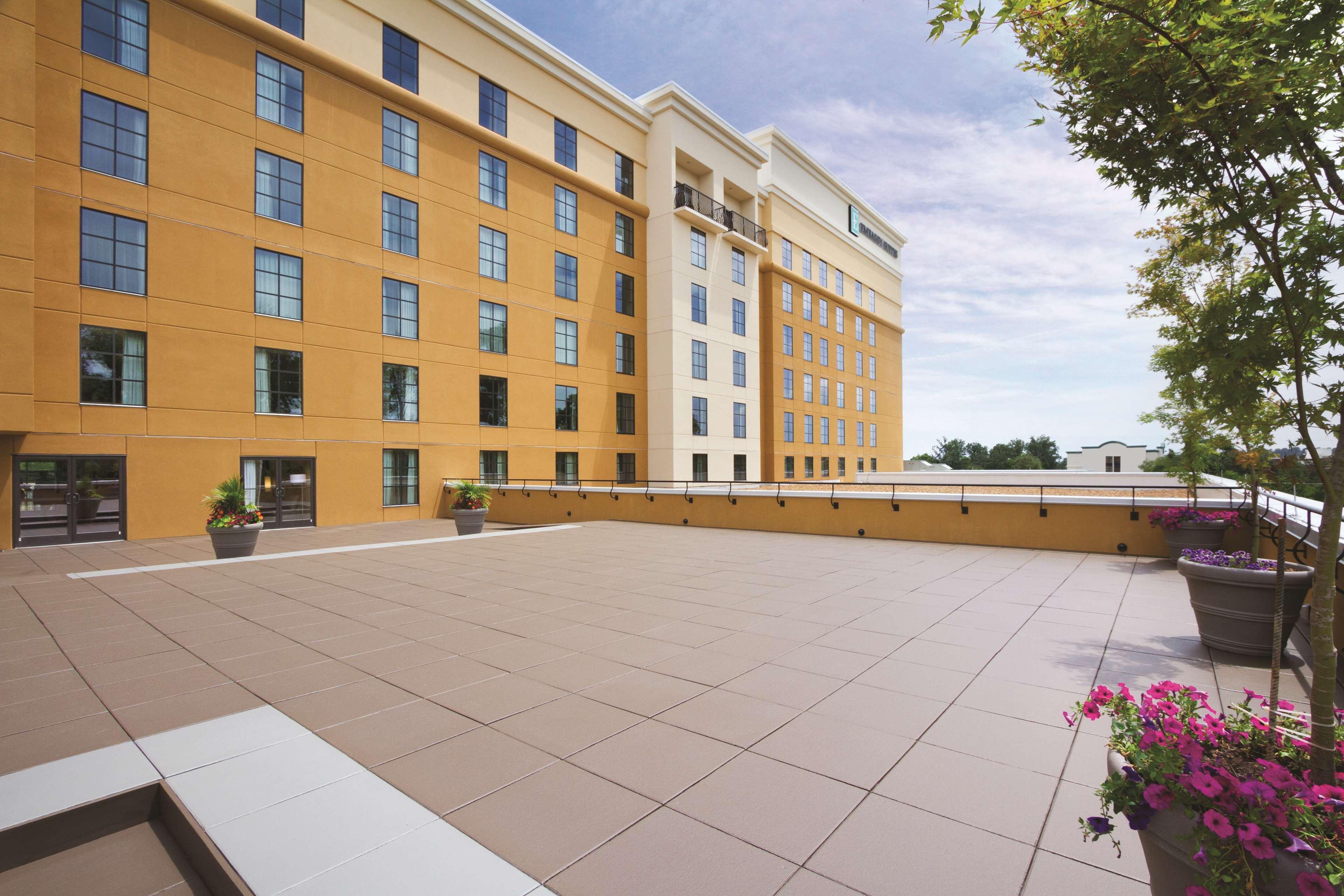 Embassy Suites Chattanooga Hamilton Place Экстерьер фото