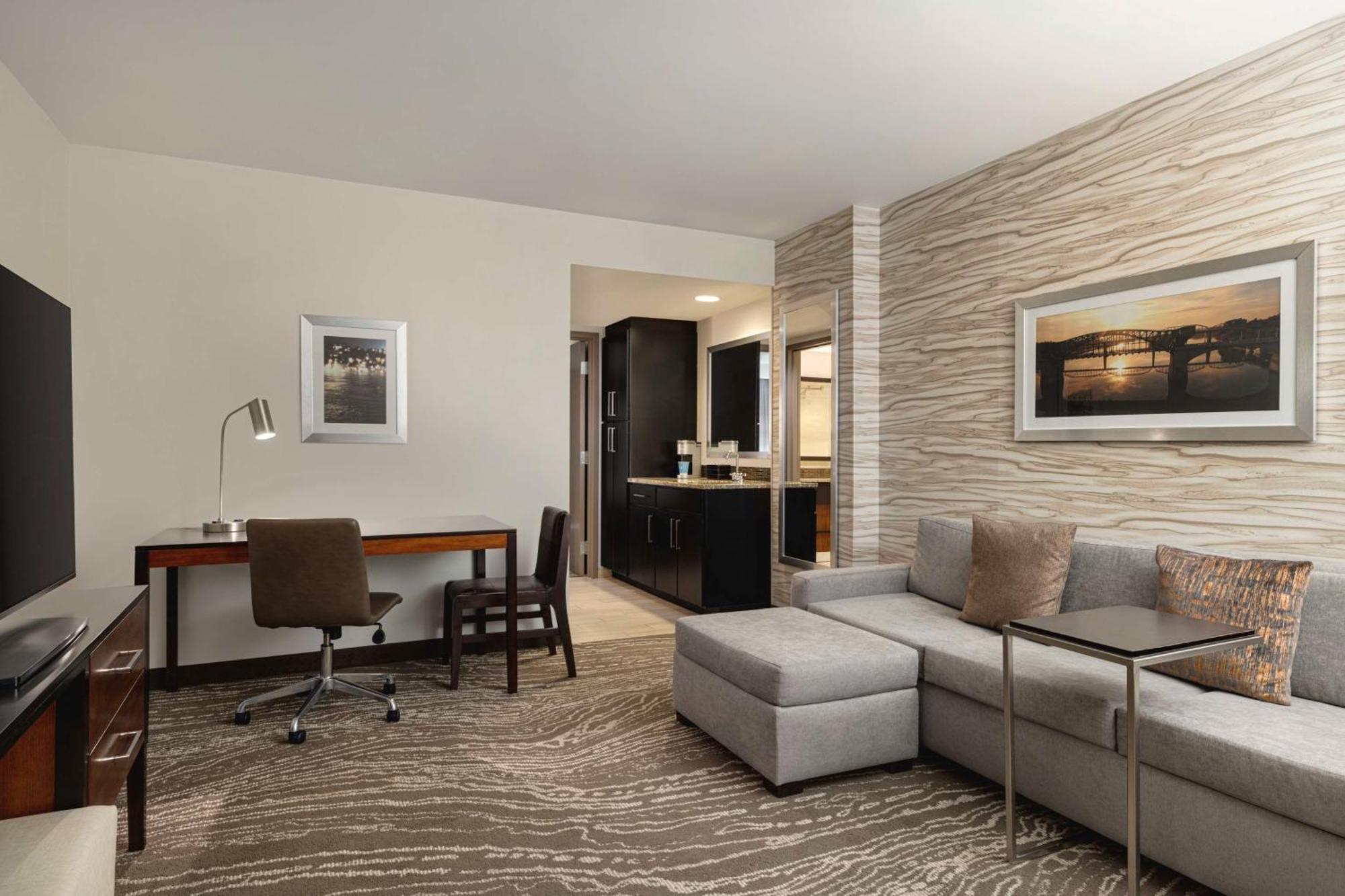 Embassy Suites Chattanooga Hamilton Place Экстерьер фото