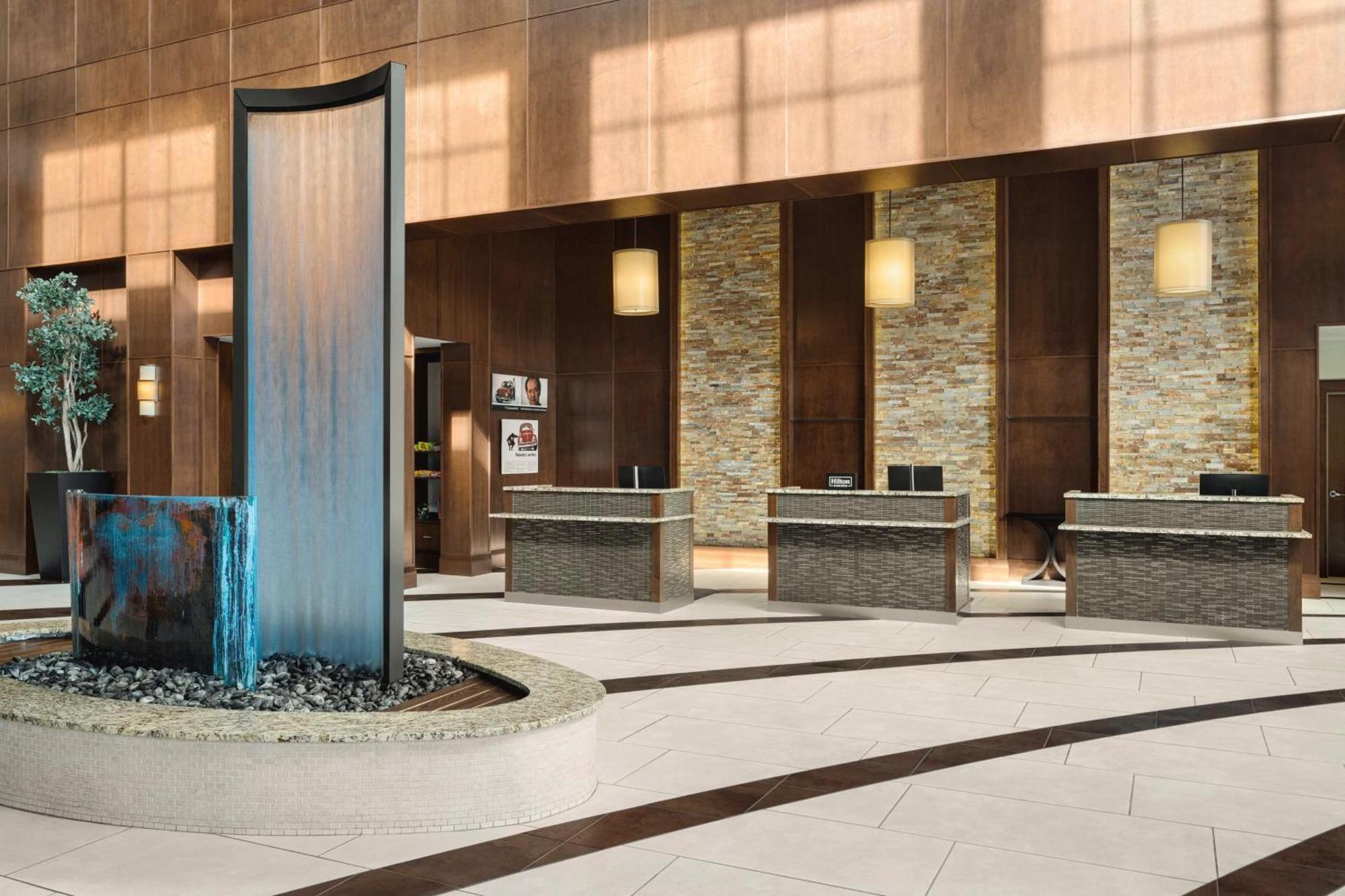 Embassy Suites Chattanooga Hamilton Place Экстерьер фото