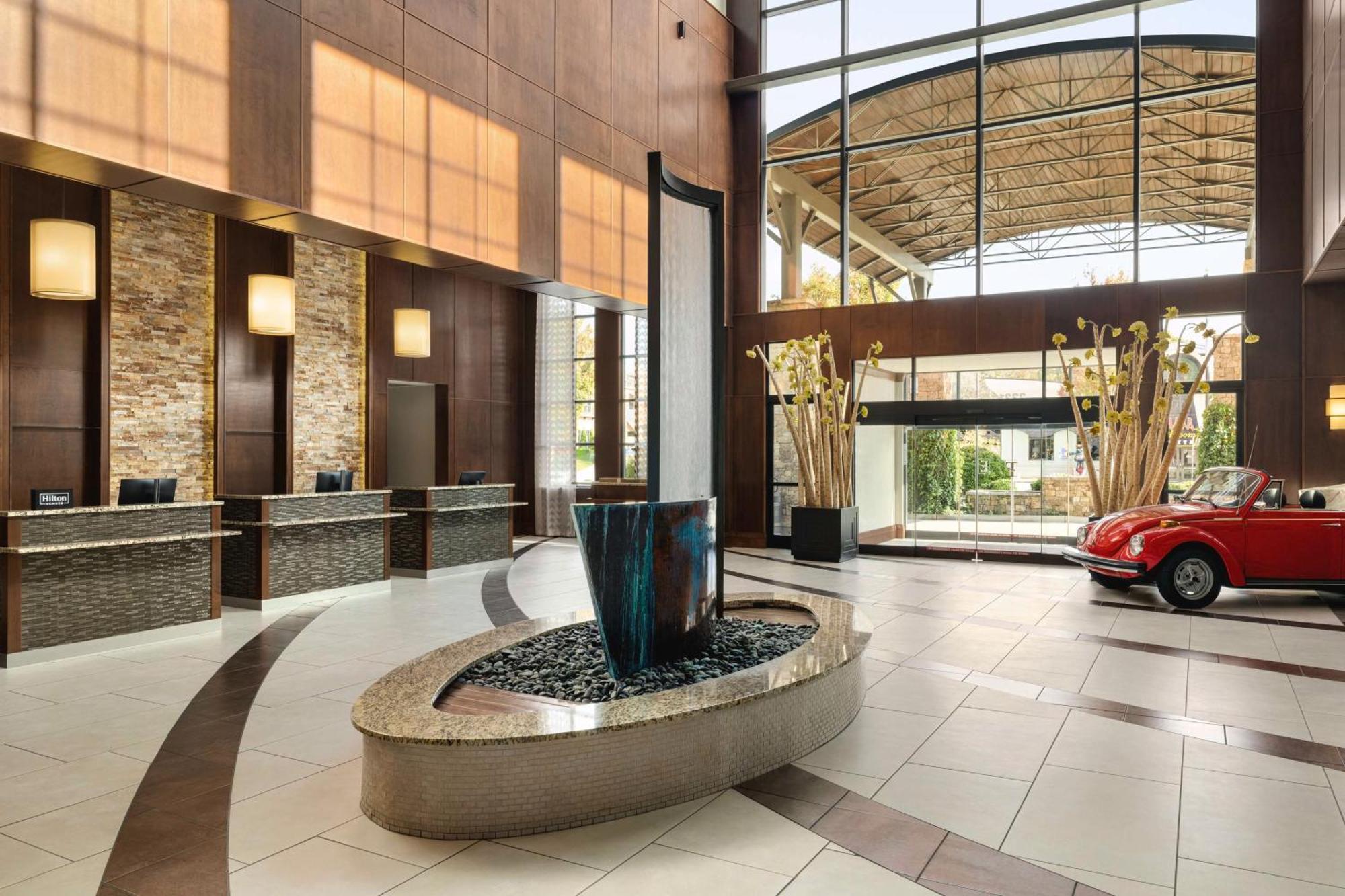 Embassy Suites Chattanooga Hamilton Place Экстерьер фото